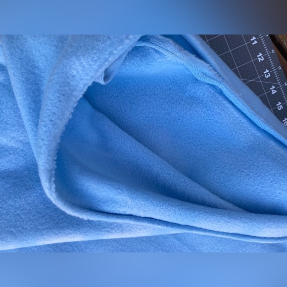 Baby Blue Fleece💙High Quality, extra wide (70”) 2 Yards= 72”x70” piece! - Picture 2 of 2